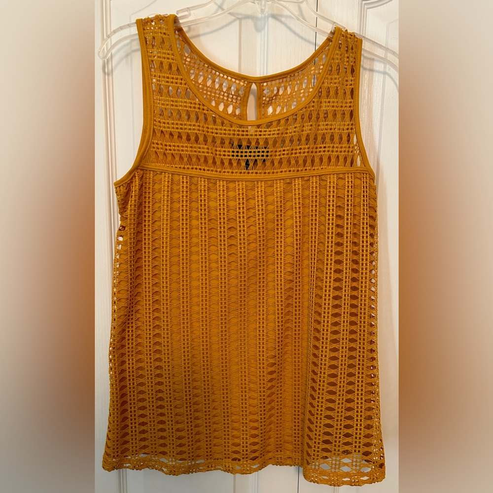 Naïf: Gold pull over top with underneath lining, size M